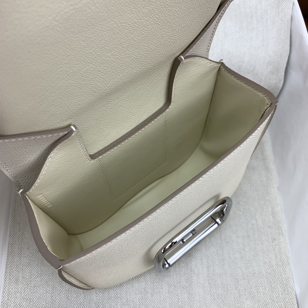 에르메스 델라 카발레리아 미니 앱송 나타